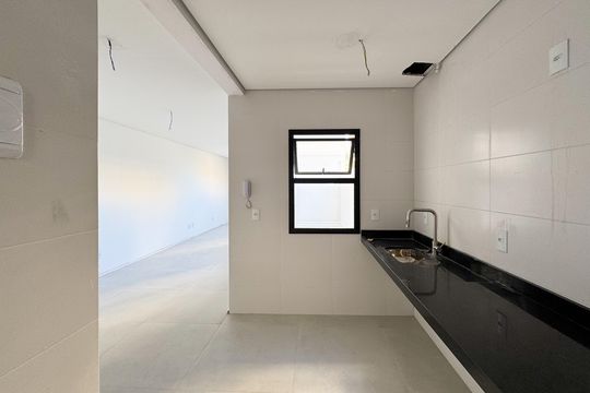 Cozinha de apartamento à venda com 2 quartos, 67m² em Nova Petrópolis, São Bernardo do Campo