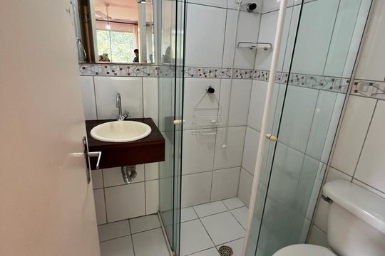 Banheiro de apartamento para alugar com 2 quartos, 41m² em Vila Pirituba, São Paulo