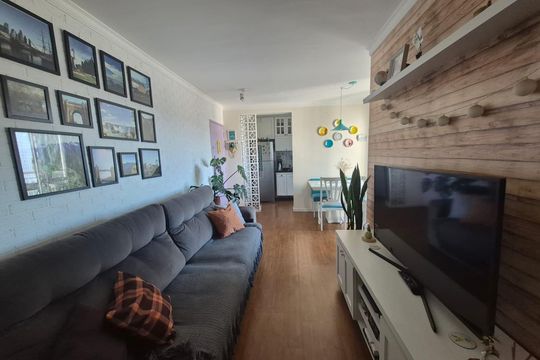 Sala de apartamento para alugar com 2 quartos, 52m² em Vila Santana, São Paulo