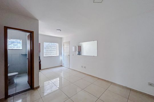 Cozinha de apartamento para alugar com 1 quarto, 40m² em Vila Matilde, São Paulo