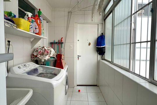 Área de Serviço de apartamento à venda com 3 quartos, 100m² em Jardim Paulista, São Paulo