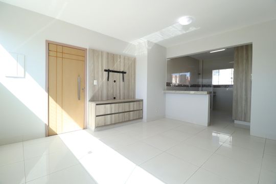 Sala de apartamento para alugar com 2 quartos, 62m² em Santa Mônica, Uberlândia