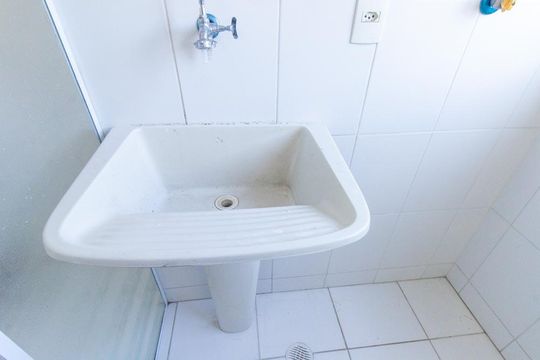 Área de Serviço de apartamento para alugar com 2 quartos, 76m² em Fanny, Curitiba