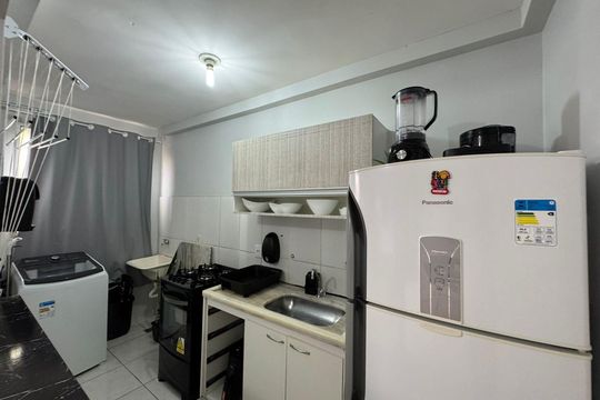 Cozinha de apartamento à venda com 2 quartos, 60m² em Setor Negrão de Lima, Goiânia