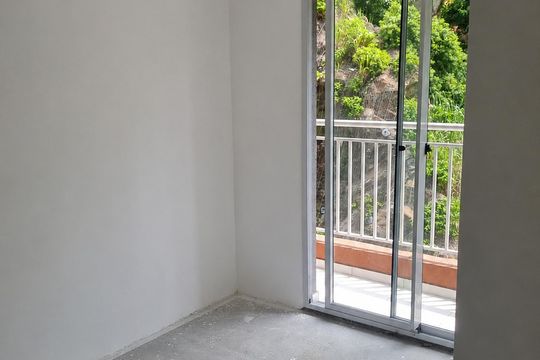 Sala de apartamento à venda com 2 quartos, 47m² em Bonsucesso, Rio de Janeiro