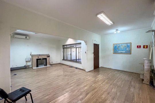 Casa para alugar com 5 quartos, 260m² em Cursino, São Paulo