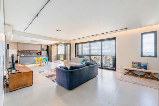 Apartamento à venda com 3 quartos, 153m² em Boa Vista, Porto Alegre