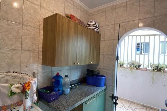 Cozinha de casa à venda com 3 quartos, 194m² em Parque Gerassi, Santo André