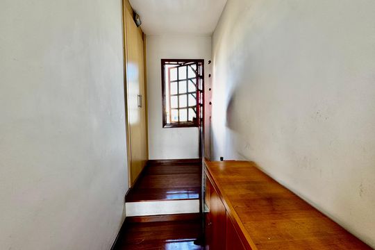 Casa à venda com 3 quartos, 268m² em Carlos Prates, Belo Horizonte