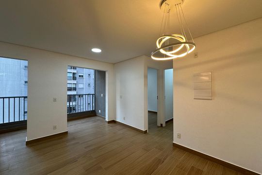 Apartamento para alugar com 2 quartos, 67m² em Alphaville Empresarial, Barueri