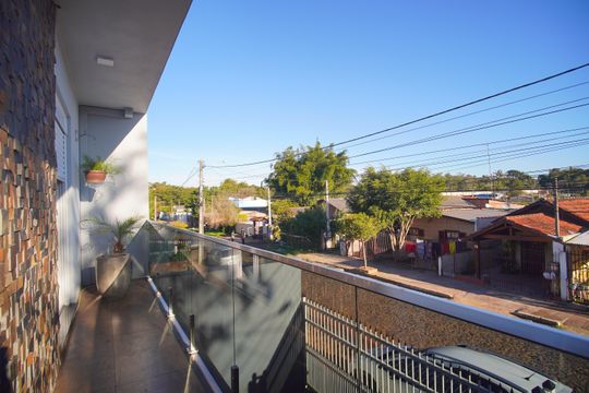 varanda da sala de casa à venda com 3 quartos, 150m² em Santo Andre, São Leopoldo