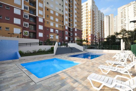 Piscina de apartamento à venda com 2 quartos, 56m² em Vila Andrade, São Paulo