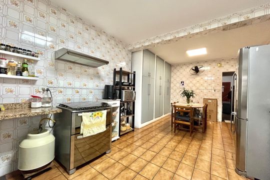 Cozinha de casa à venda com 3 quartos, 137m² em Vila do Encontro, São Paulo