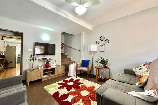 Sala de casa à venda com 3 quartos, 137m² em Vila do Encontro, São Paulo
