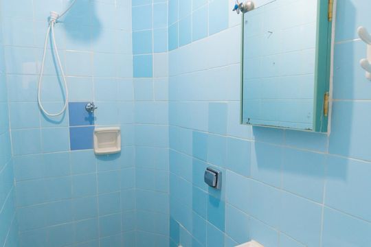 Banheiro de serviço de apartamento para alugar com 2 quartos, 73m² em Jabaquara, São Paulo