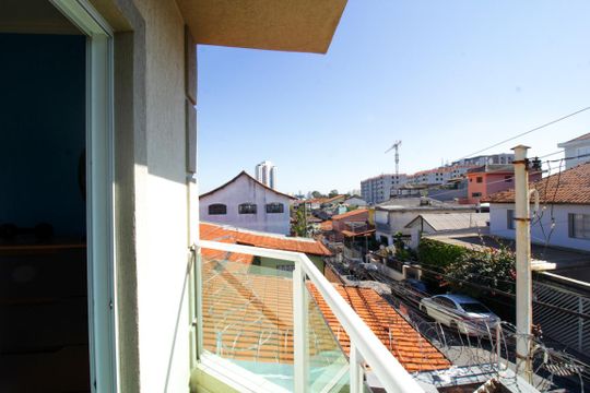 Sacada de casa para alugar com 3 quartos, 200m² em Vila Cavaton, São Paulo