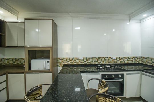 Cozinha de casa para alugar com 3 quartos, 200m² em Vila Cavaton, São Paulo