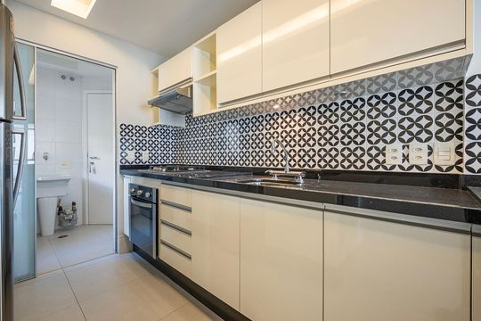 Sala/Cozinha de apartamento à venda com 2 quartos, 72m² em Paraíso, São Paulo