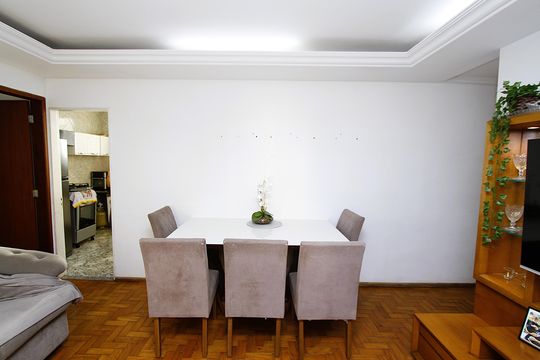 Sala  de apartamento à venda com 3 quartos, 80m² em Nova Gameleira, Belo Horizonte
