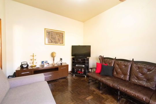 Sala de casa à venda com 3 quartos, 500m² em Parque Pedro Ii, Belo Horizonte