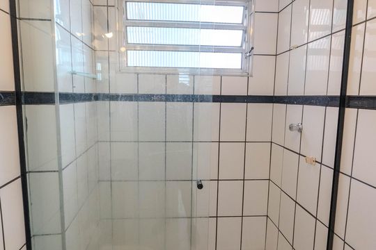Banheiro de apartamento para alugar com 1 quarto, 35m² em Bela Vista, São Paulo