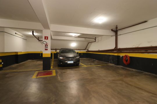 Garagem de apartamento à venda com 3 quartos, 109m² em Vila Guiomar, Santo André