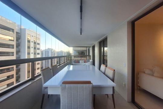 Apartamento para alugar com 3 quartos, 137m² em Barra Olímpica, Rio de Janeiro