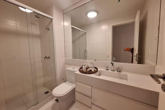 Apartamento para alugar com 3 quartos, 137m² em Barra Olímpica, Rio de Janeiro