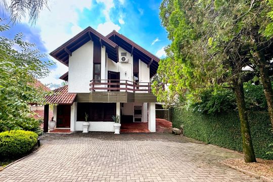 Casa de Condomínio para alugar com 4 quartos, 206m² em Rondônia, Novo Hamburgo