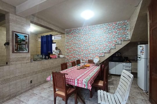 Casa para alugar com 1 quarto, 35m² em Centro, Nilópolis