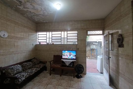 Casa para alugar com 1 quarto, 35m² em Centro, Nilópolis