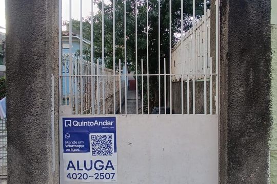 Placa de casa para alugar com 1 quarto, 35m² em Centro, Nilópolis