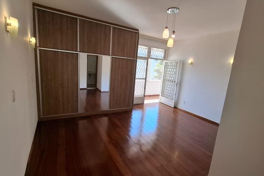 Casa à venda com 4 quartos, 315m² em Méier, Rio de Janeiro