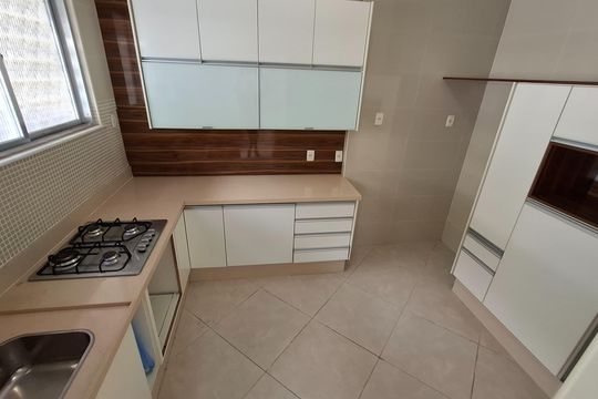 Casa à venda com 4 quartos, 315m² em Méier, Rio de Janeiro