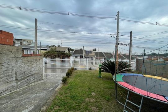 Casa à venda com 2 quartos, 130m² em  Vargas, São Leopoldo