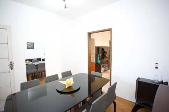 Sala de casa à venda com 3 quartos, 280m² em Santa Cruz (barreiro), Belo Horizonte