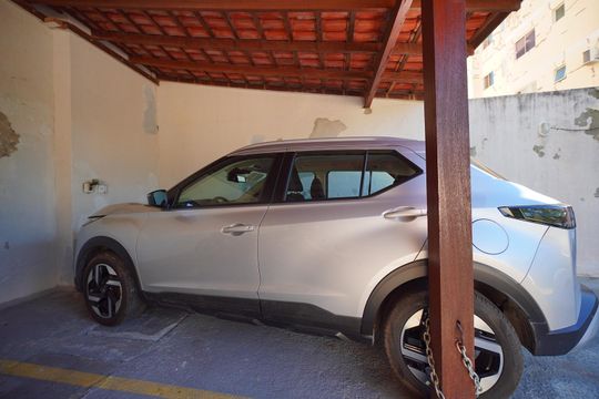 Garagem de apartamento para alugar com 2 quartos, 69m² em Serraria, São José