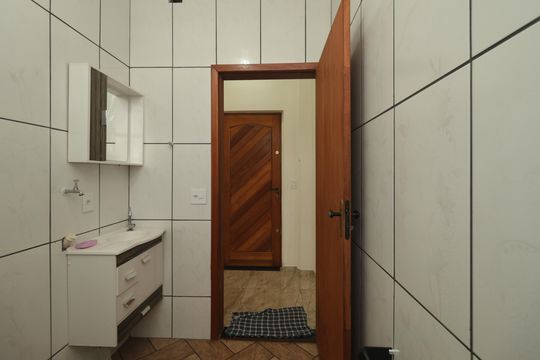 Banheiro de apartamento à venda com 1 quarto, 45m² em Centro Histórico de São Paulo, São Paulo