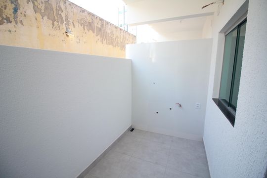Varanda e Area de Serviço de apartamento à venda com 2 quartos, 48m² em Eldorado, Contagem
