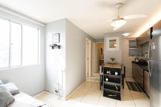 Apartamento à venda com 2 quartos, 44m² em Mato Grande, Canoas