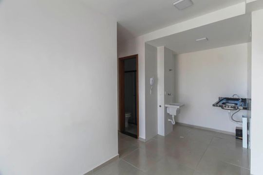 Sala/Cozinha de apartamento para alugar com 2 quartos, 39m² em Vila Sao Nicolau, São Paulo