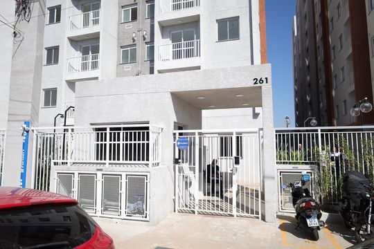 Fachada de apartamento para alugar com 2 quartos, 39m² em Vila Gea, São Paulo
