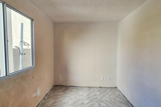 Quarto 1 de apartamento para alugar com 2 quartos, 40m² em Brás de Pina, Rio de Janeiro