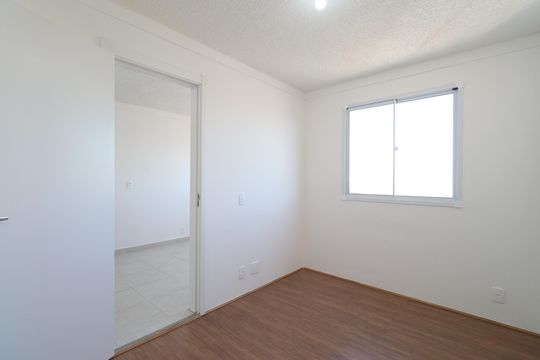 Quarto de apartamento para alugar com 1 quarto, 27m² em Parque Industrial Tomas Edson, São Paulo
