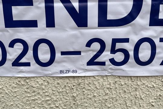 Placa de apartamento para alugar com 2 quartos, 51m² em Ilha do Governador, Rio de Janeiro