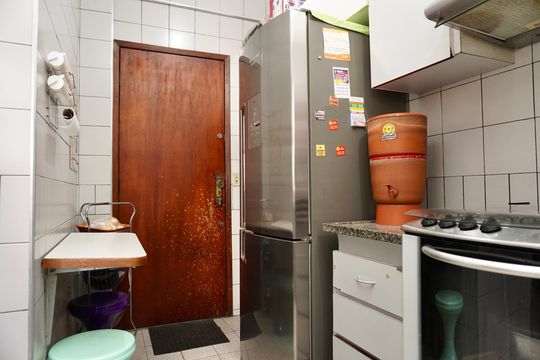 Cozinha de apartamento à venda com 3 quartos, 110m² em Nova Floresta, Belo Horizonte