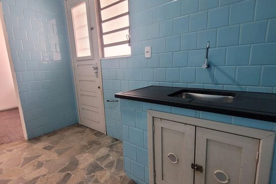 Cozinha de apartamento para alugar com 3 quartos, 90m² em Moinhos de Vento, Porto Alegre