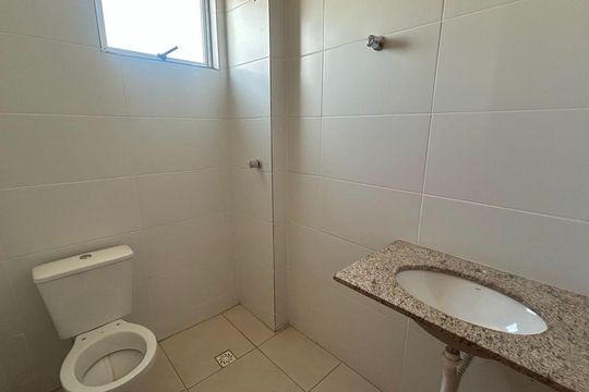 Apartamento à venda com 2 quartos, 55m² em Morro do Confisco, Contagem
