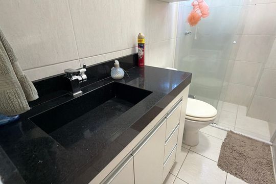 Banheiro de apartamento para alugar com 1 quarto, 38m² em Mooca, São Paulo