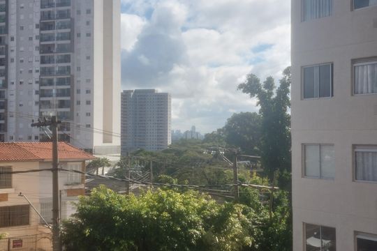 Vista da Sala de apartamento para alugar com 2 quartos, 35m² em Veleiros, São Paulo